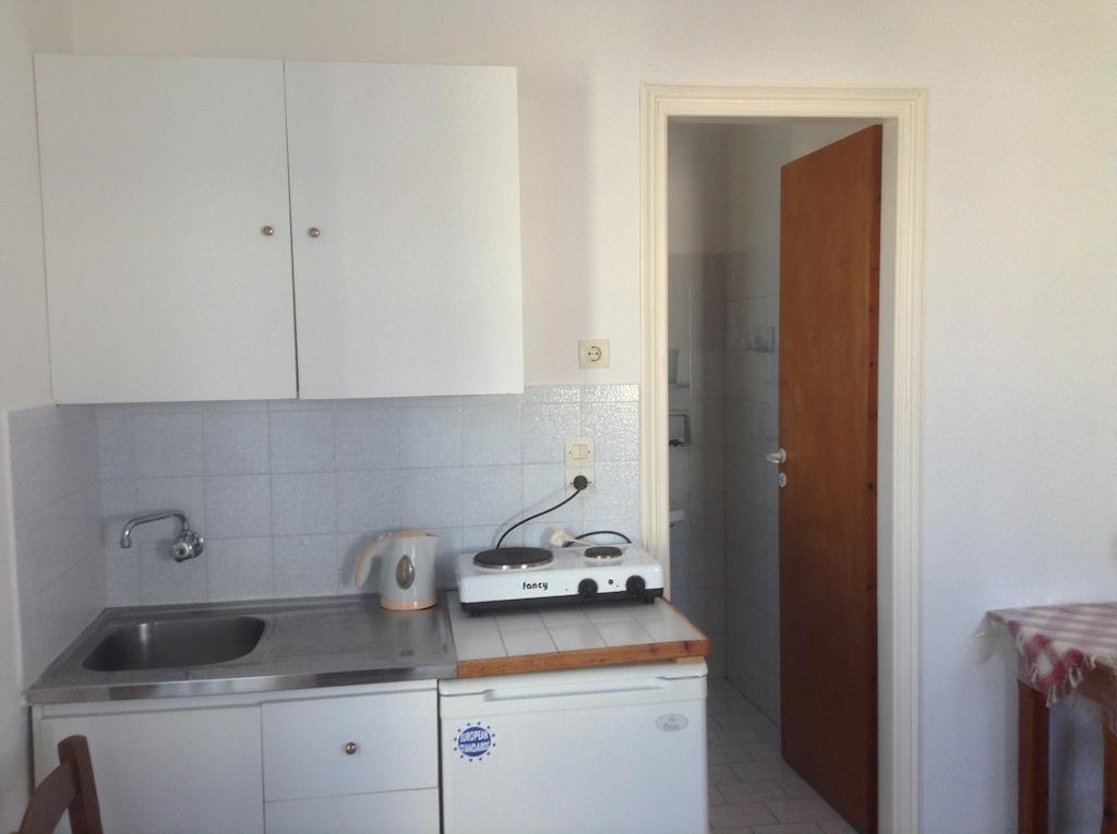 אנטיפארוס Rania Apartments מראה חיצוני תמונה