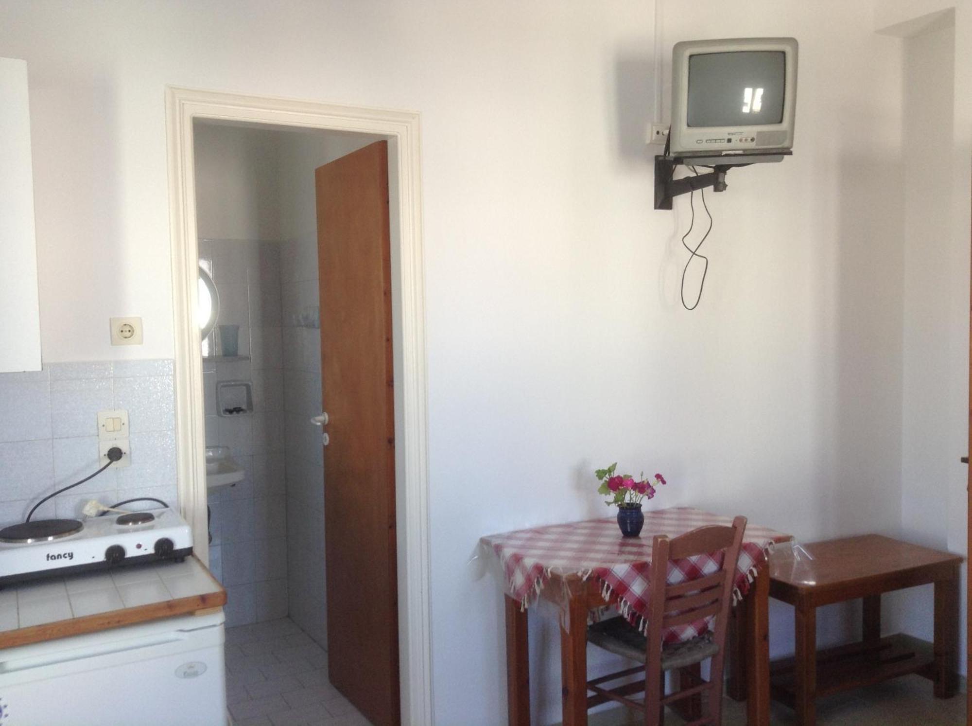 אנטיפארוס Rania Apartments מראה חיצוני תמונה