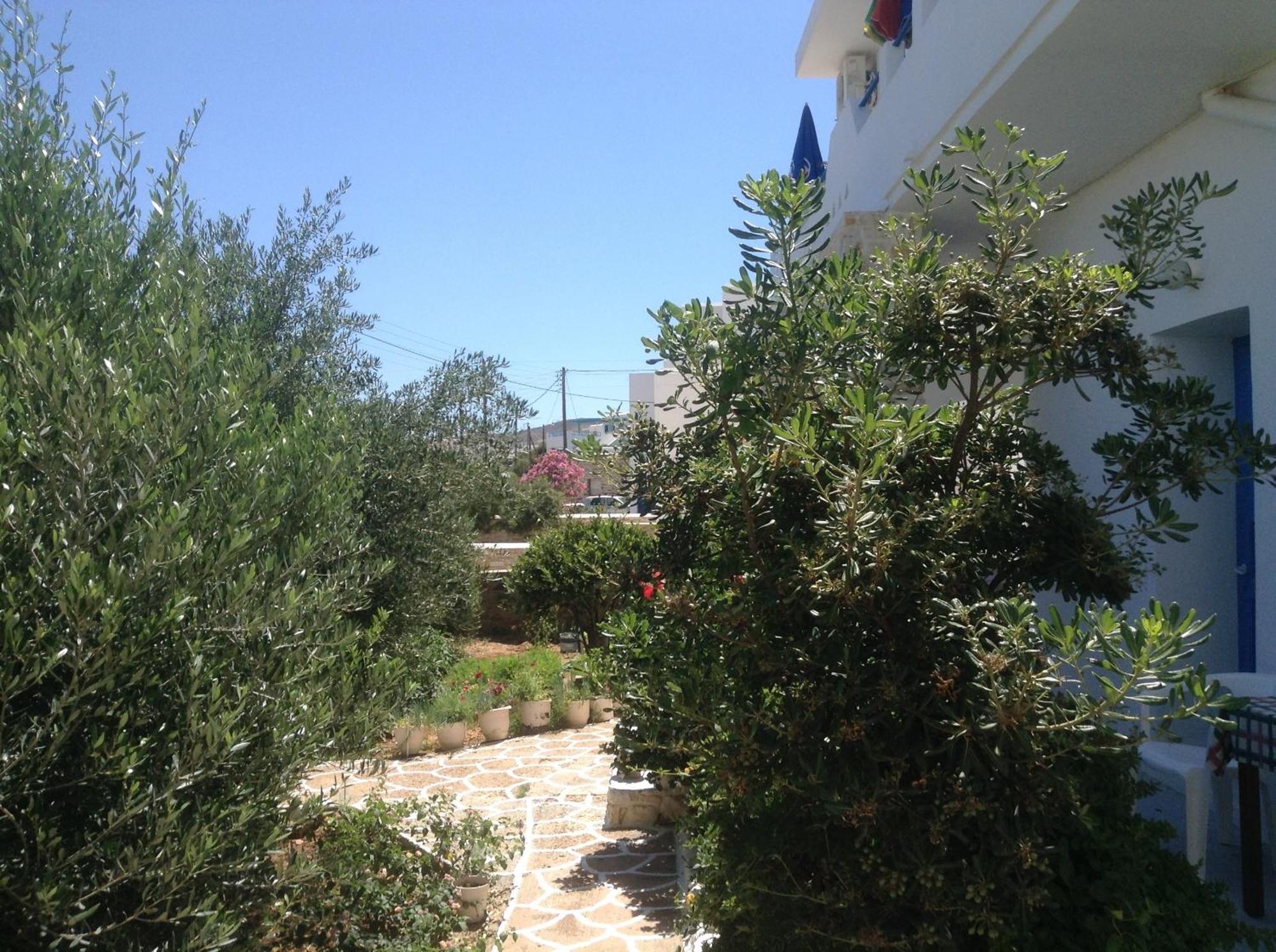 אנטיפארוס Rania Apartments מראה חיצוני תמונה